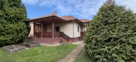 Eladó családi ház, Halásztelek 3 szoba 95 m² 138.8 M Ft