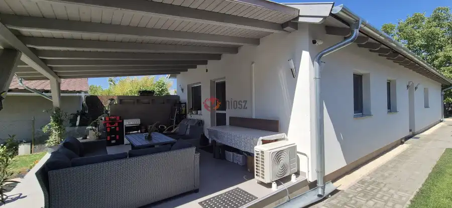 eladó családi ház, Szigethalom