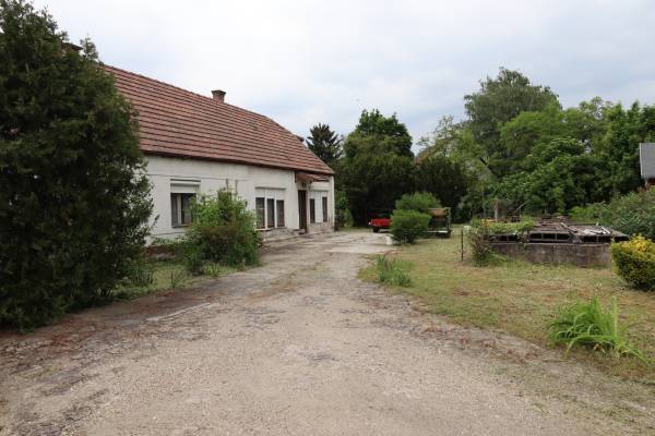 eladó családi ház, Szigetszentmiklós