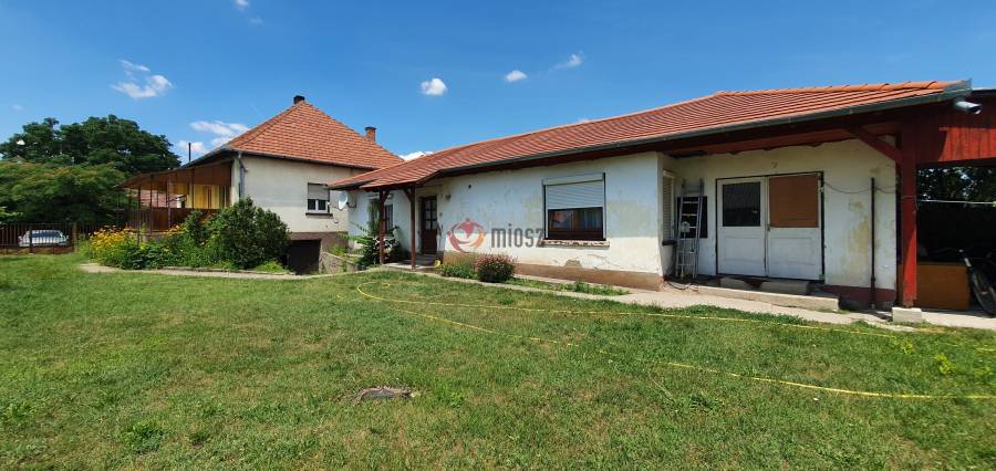 eladó családi ház, Szigetújfalu