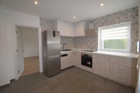 Eladó családi ház, Velence 2 szoba 65 m² 84.9 M Ft Eladó családi ház, Velence 2 szoba 65 m² 84.9 M Ft