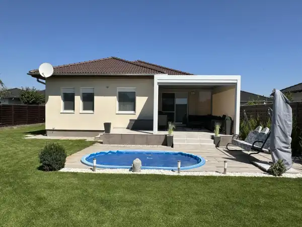 Eladó ikerház, Halásztelek 4 szoba 102 m² 139.9 M Ft