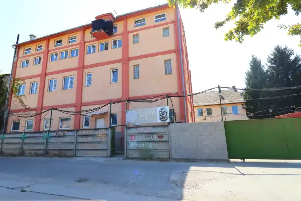 Eladó ipari ingatlan, Budapest, XXI. kerület 15 szoba 866 m² 187 M Ft