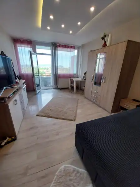 Eladó panellakás, Budapest, XV. kerület 1+1 szoba 46 m² 61.9 M Ft
