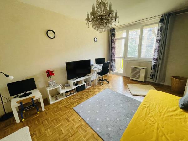 eladó téglalakás, Budapest, XX. kerület
