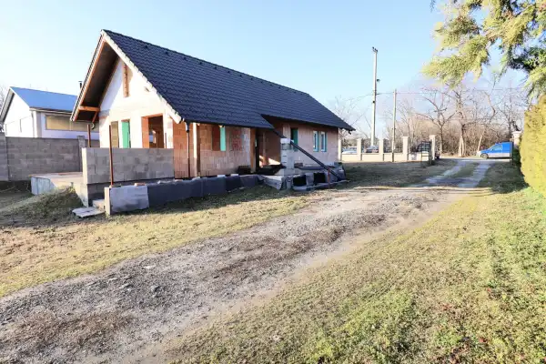 Eladó új építésű családi ház, Budapest, XXI. kerület 5 szoba 136 m² 59.9 M Ft