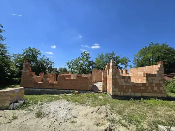 Eladó új építésű családi ház, Szigetszentmiklós 5 szoba 104 m² 89.9 M Ft